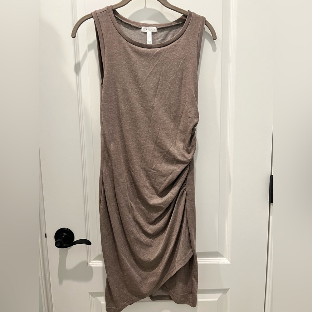 Leith ruched body-con sleeveless dress